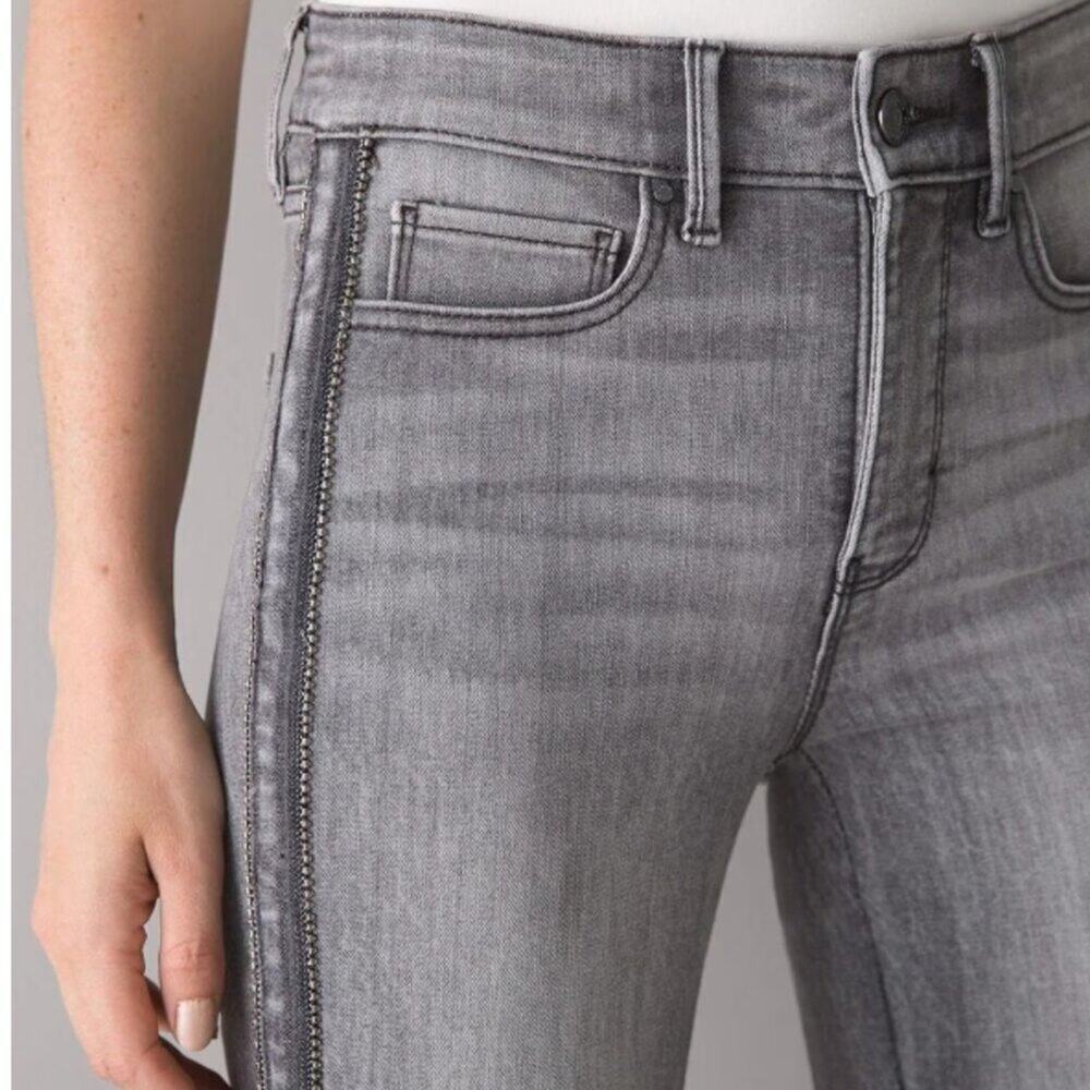 White House Black Market High-Rise Rhinestone Stripe Straight Jeans (NWOT)